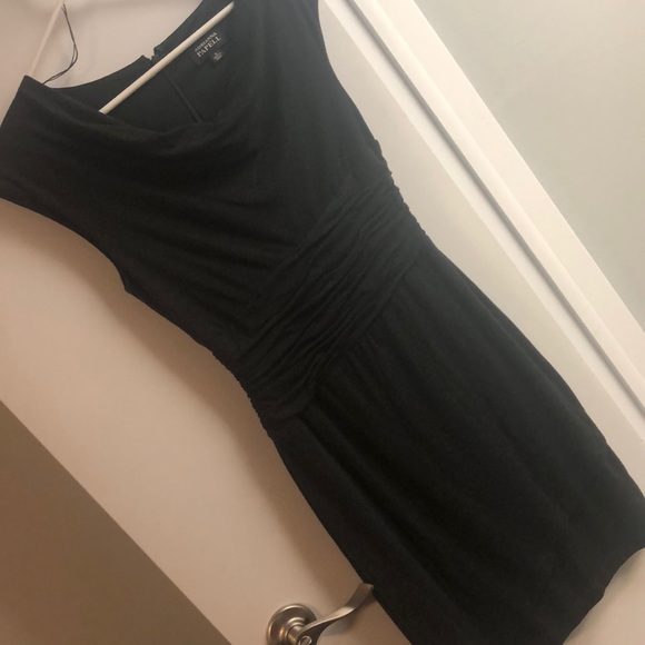 Adrianna Papell Dresses & Skirts - Like new work dress Adrianna Papell Dresses & Skirts - Like new work dress